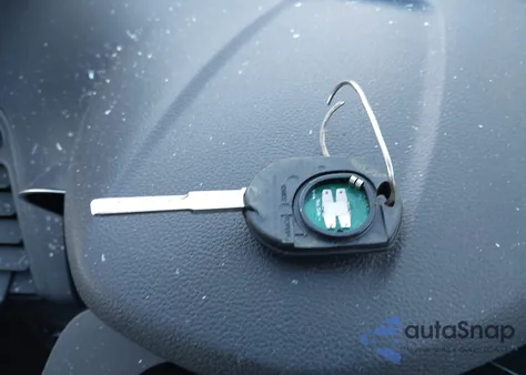 2017 Ford Escape Se z USA, uszkodzony, nr VIN 1FMCU9GD1HUB94858